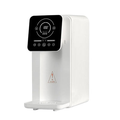 Filtri di acqua calda istantanea intelligenti Dispenser senza serbatoio 500 ml/min con sistema Ro